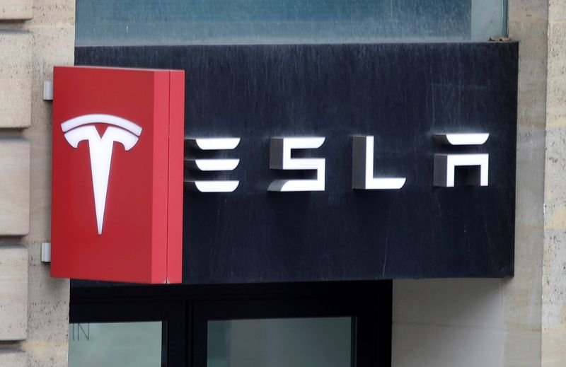 JPMorgan mengatakan melemahnya permintaan Tesla kemungkinan berlanjut pada kuartal kedua